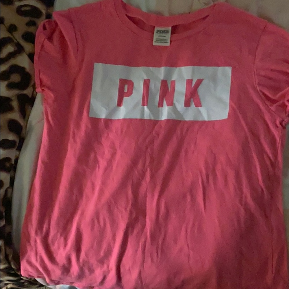 Victoria’s Secret PINK tee